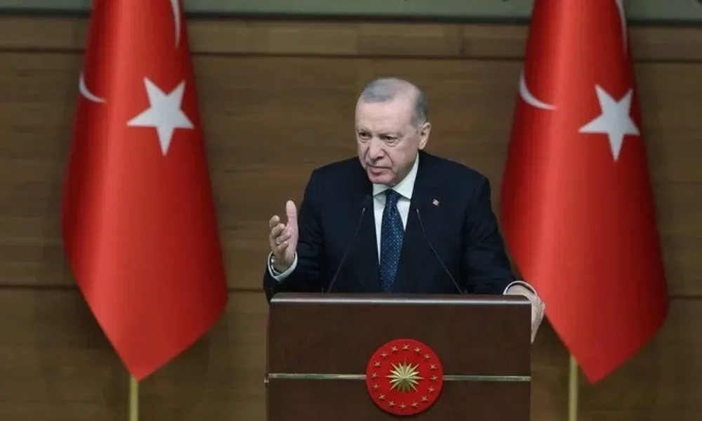 Erdoğan’dan Özel’e “Savaştayız” tepkisi: “Kiminle savaşıyorsunuz?”